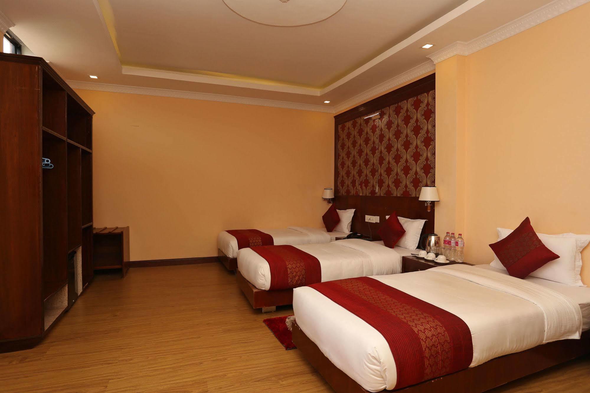 Hotel Pokhara Goodwill Eksteriør bilde